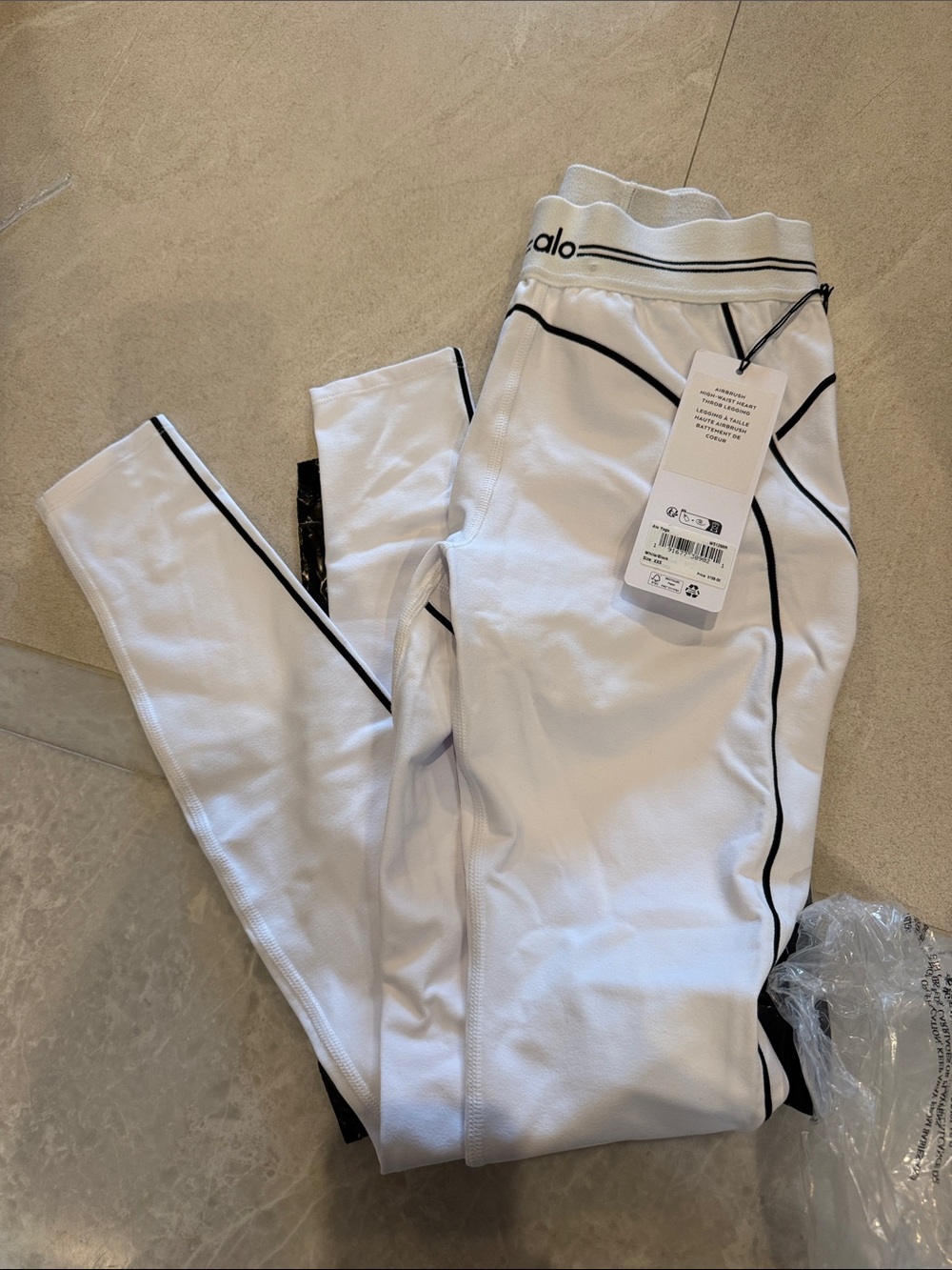 ALO Yoga White Leggings with Black Contrast Piping